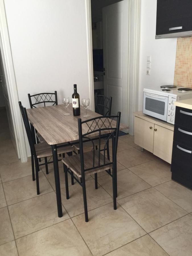 Open Concept 1 Bedroom Apartment 纳夫普利翁 外观 照片